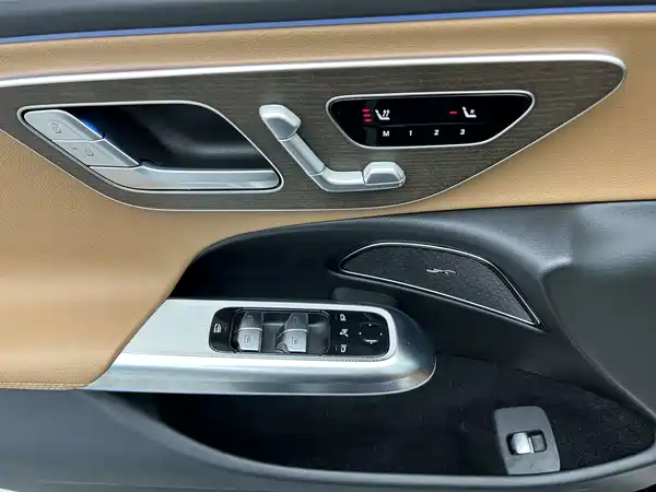 Mercedes-Benz E-Class 2025