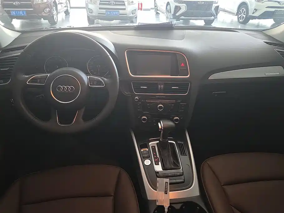 Audi Q5 2016 — фото 12