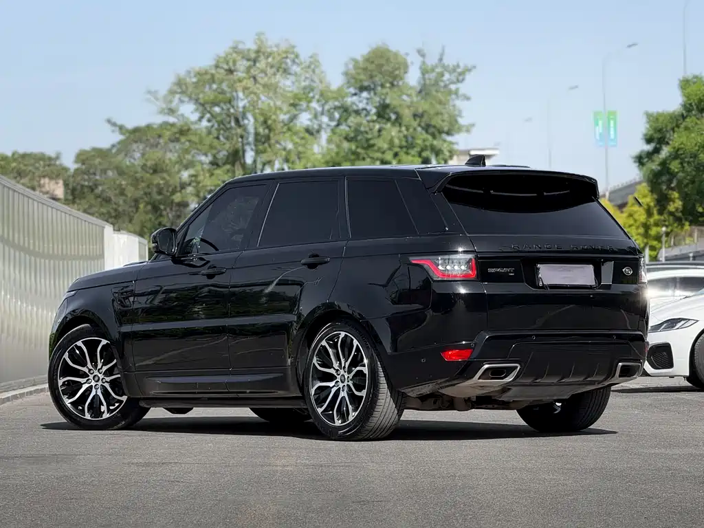 Land Rover Sport 2021 — фото 17