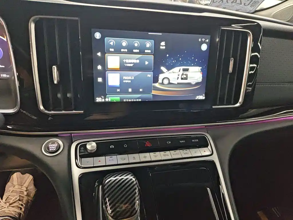 GAC Motor Trumpchi M8 2021 — фото 10