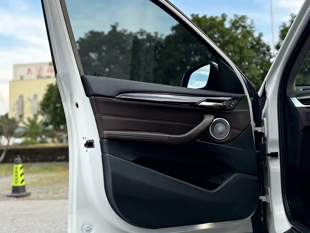 BMW X1 2021 — фото 10
