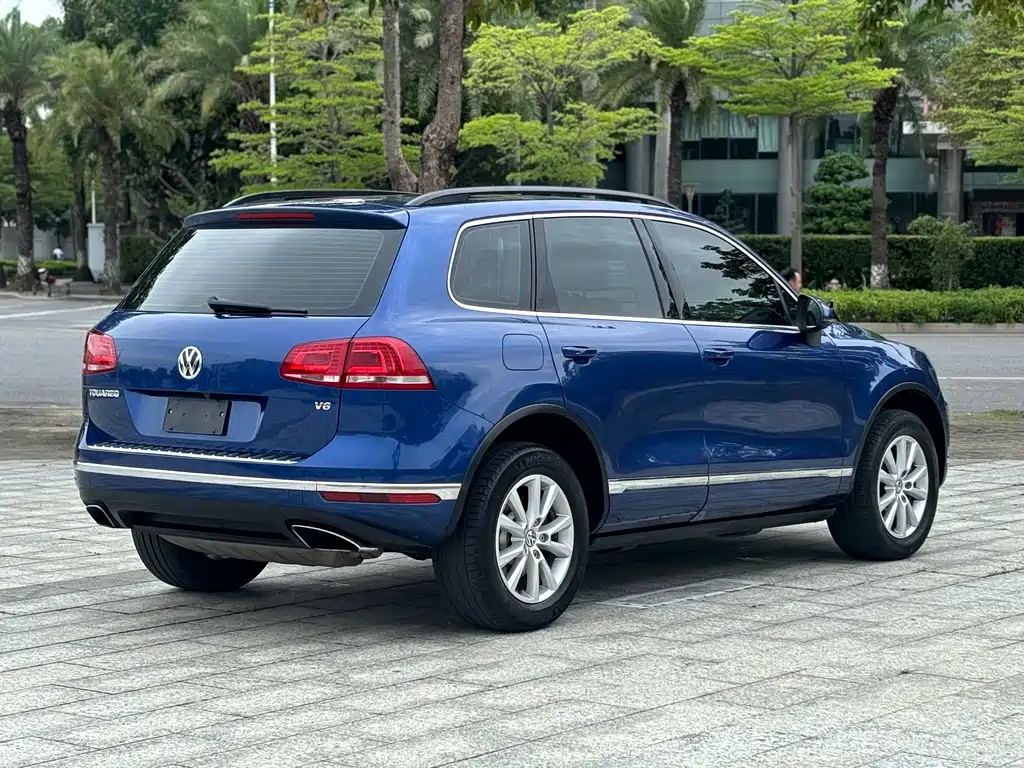 Volkswagen Touareg 2016 — фото 6