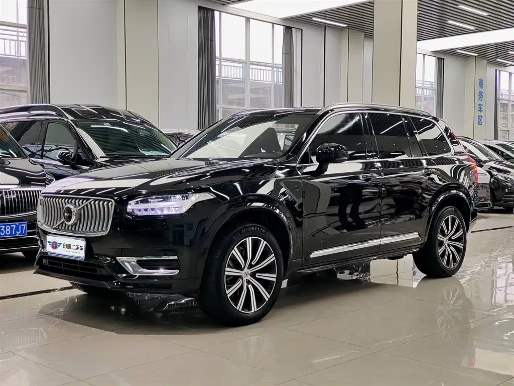 Volvo XC90 2023