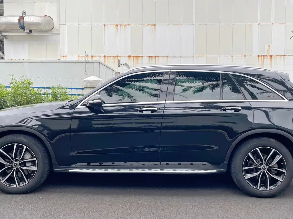 Mercedes-Benz GLC 2019 — фото 18