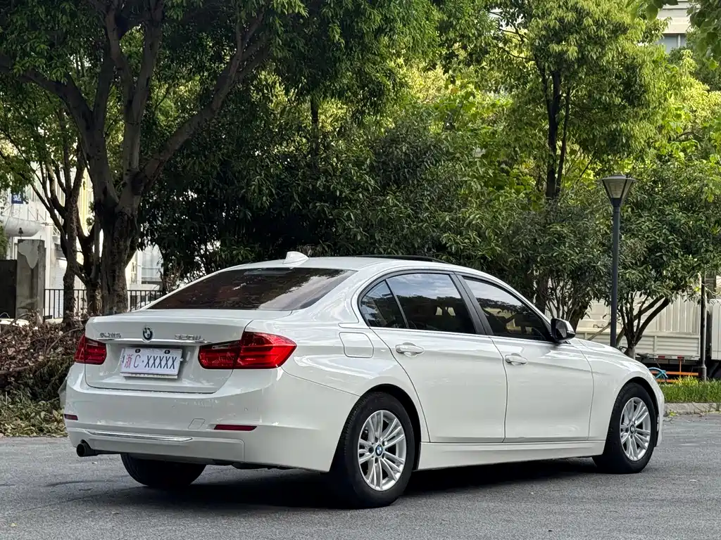 BMW 3 Series 2014 — фото 4