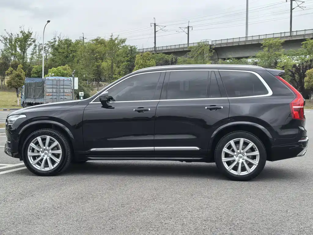 Volvo XC90 2016 — фото 3