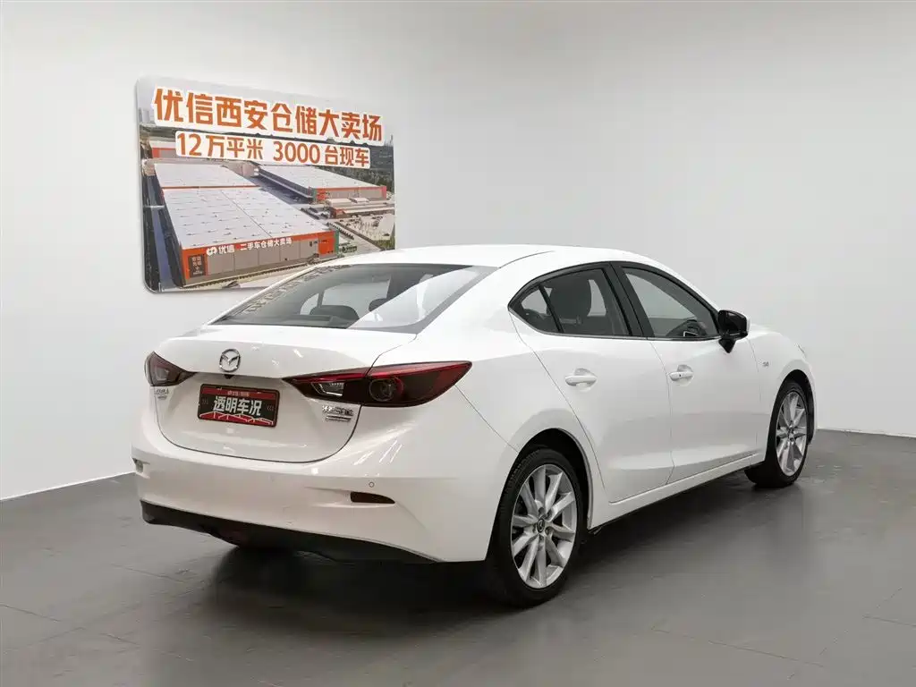 Mazda 3 Axela 2017 — фото 2