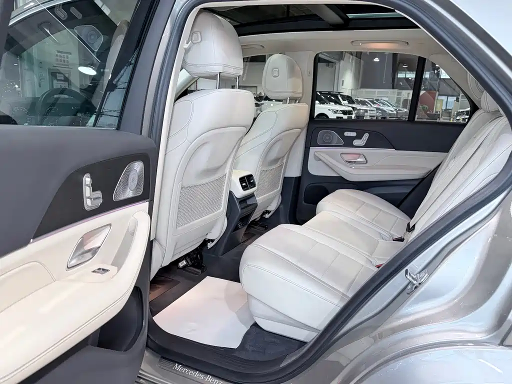 Mercedes-Benz GLE 2019 — фото 11