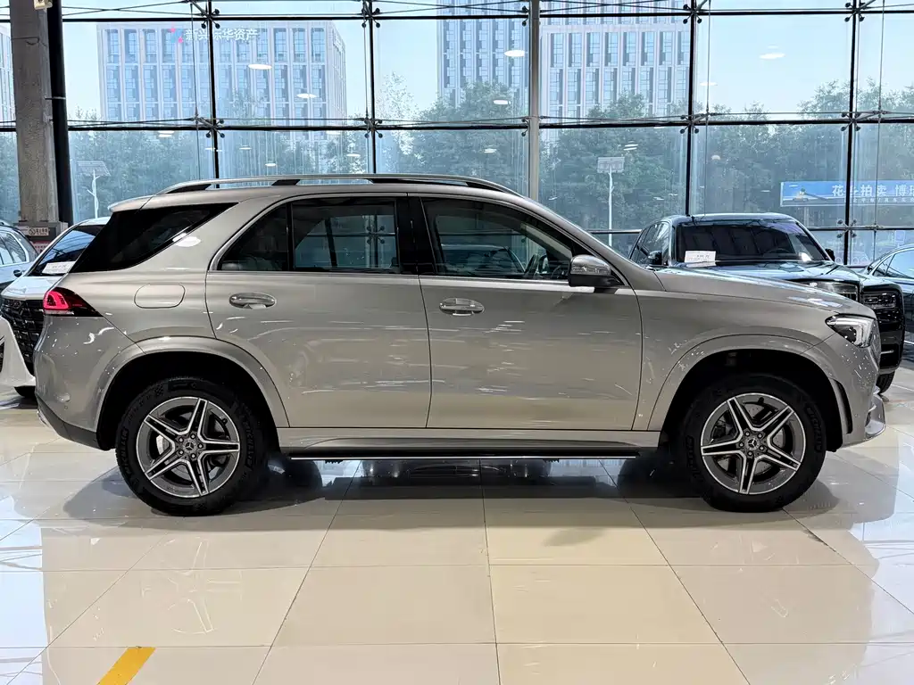 Mercedes-Benz GLE 2019 — фото 22