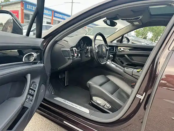 Porsche Panamera 2014