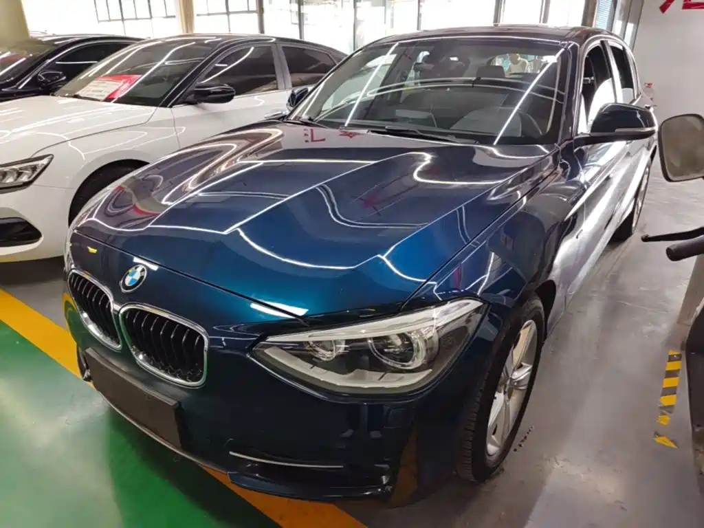BMW 1 Series 2015 — фото 1