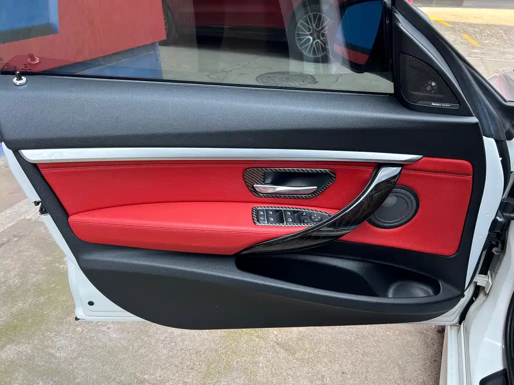BMW 3 Series GT 2019 — фото 19