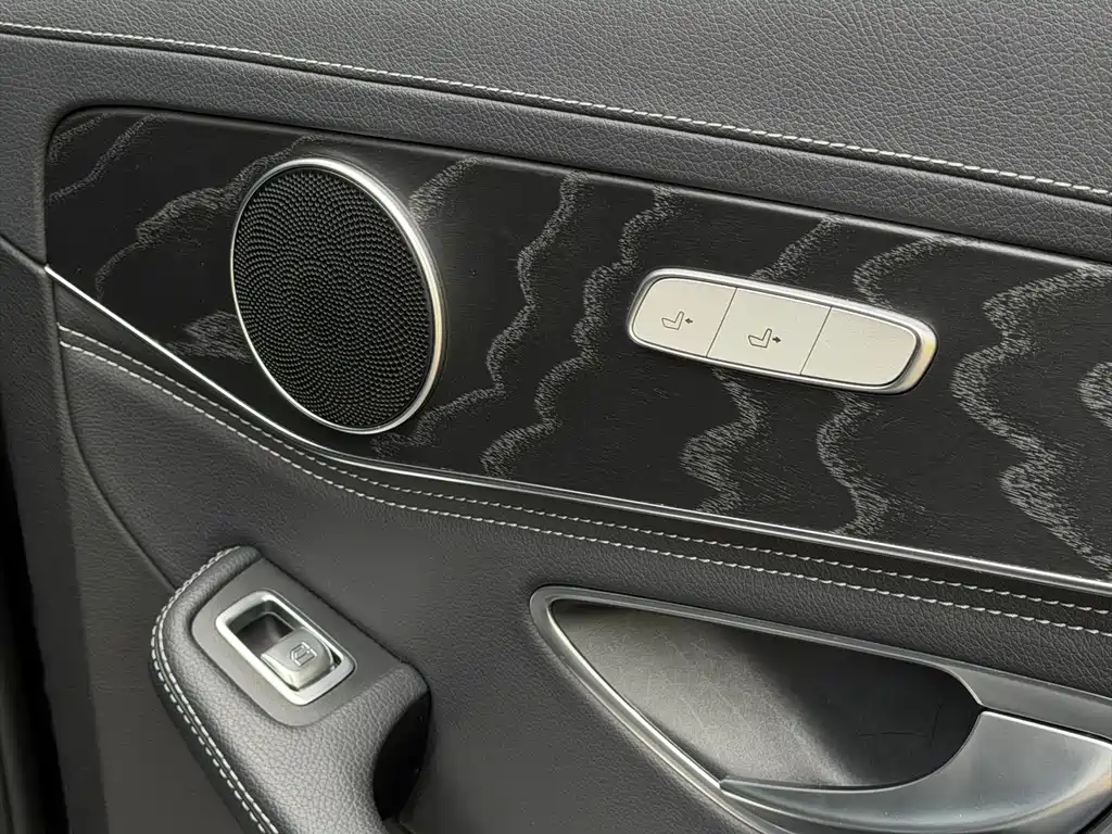 Mercedes-Benz C-Class 2016 — фото 9