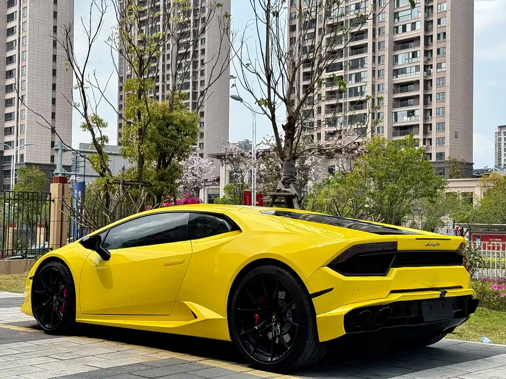 Lamborghini Huracán 2016 — фото 3