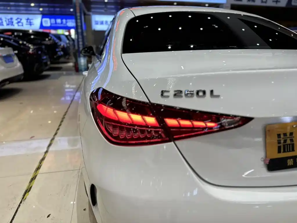 Mercedes-Benz C-Class 2022 — фото 12