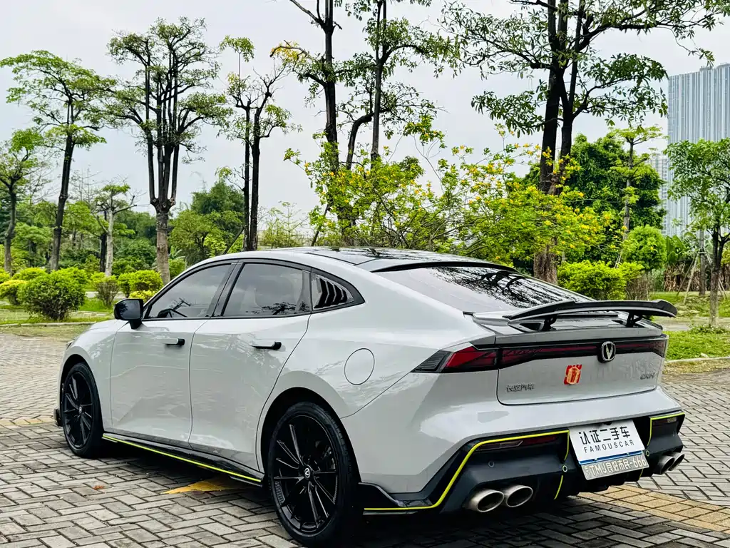 Changan UNI-V 2023 — фото 24