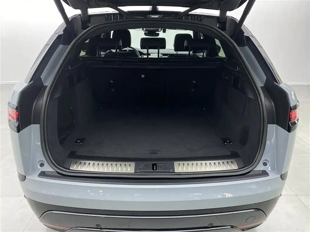 Land Rover Range Rover Velar 2024 — фото 33