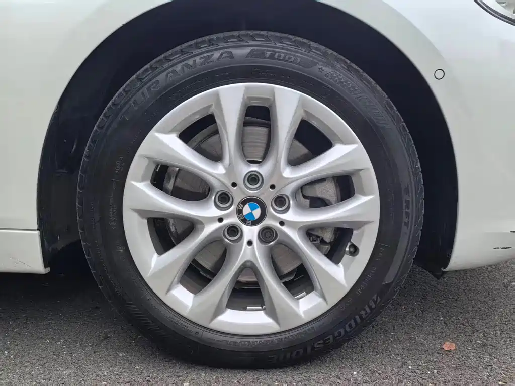 BMW 2 Series Active Tourer 2018 — фото 9