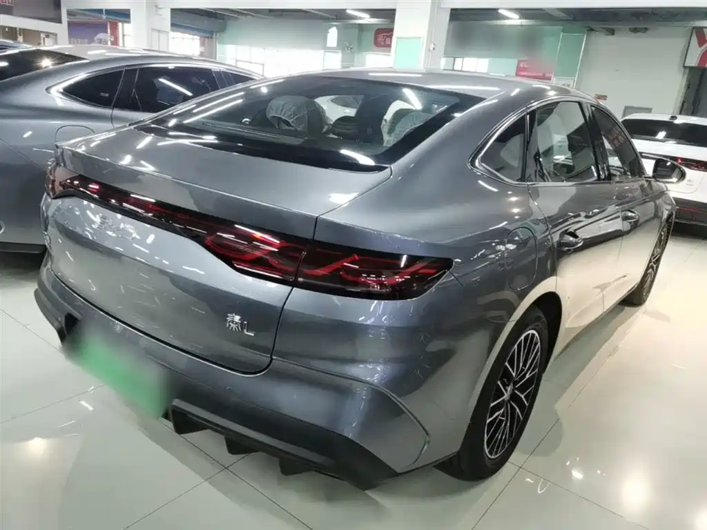 BYD Qin L 2025 — фото 7