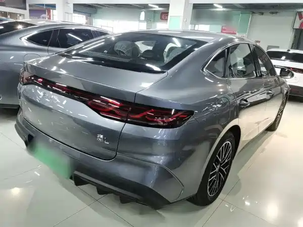 BYD Qin L 2024