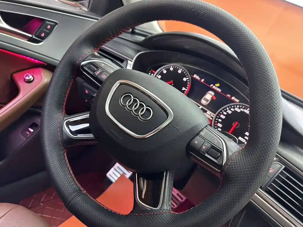 Audi A6L 2017 — фото 14