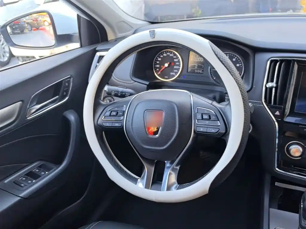 Roewe i6 Classic 2019 — фото 11