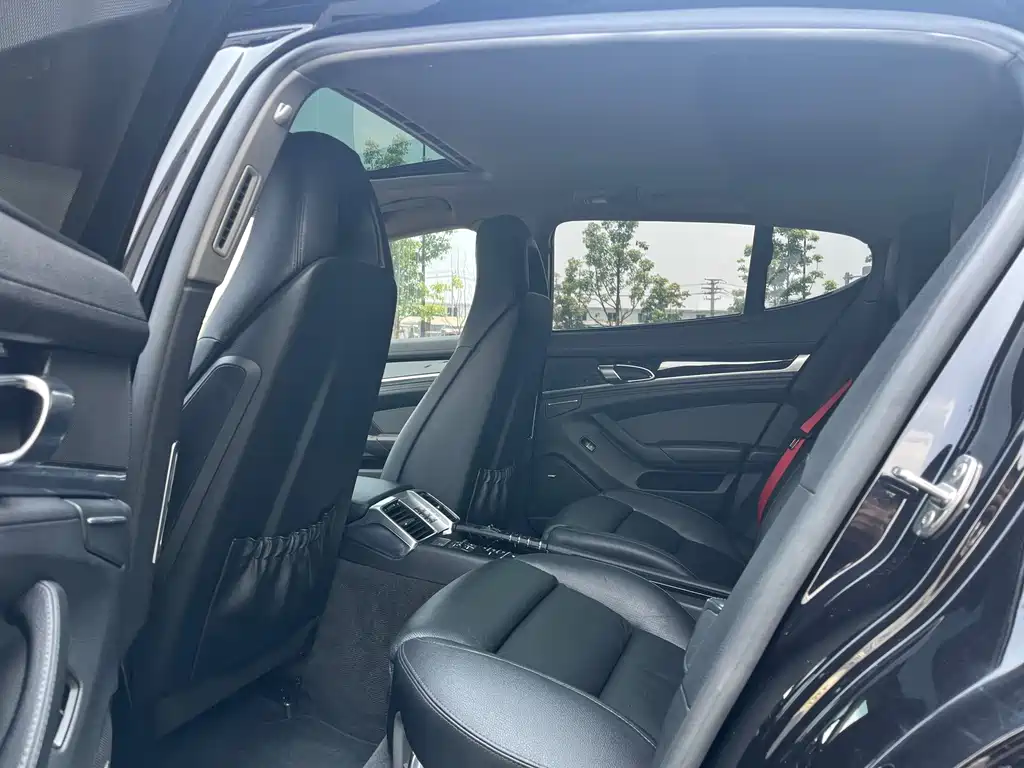 Porsche Panamera 2016 — фото 14