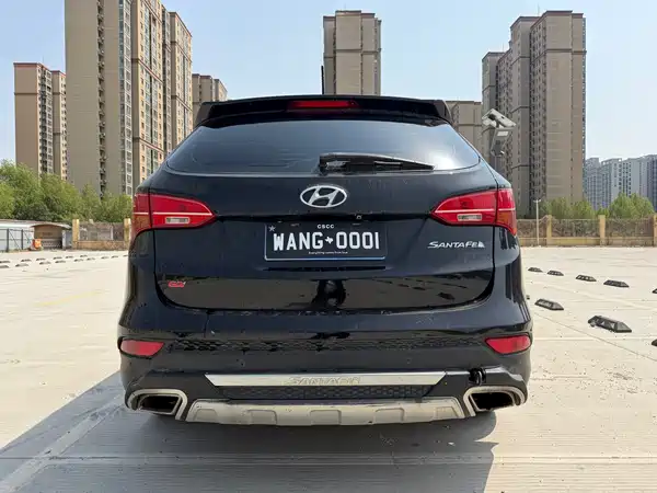 Hyundai Santa Fe 2013
