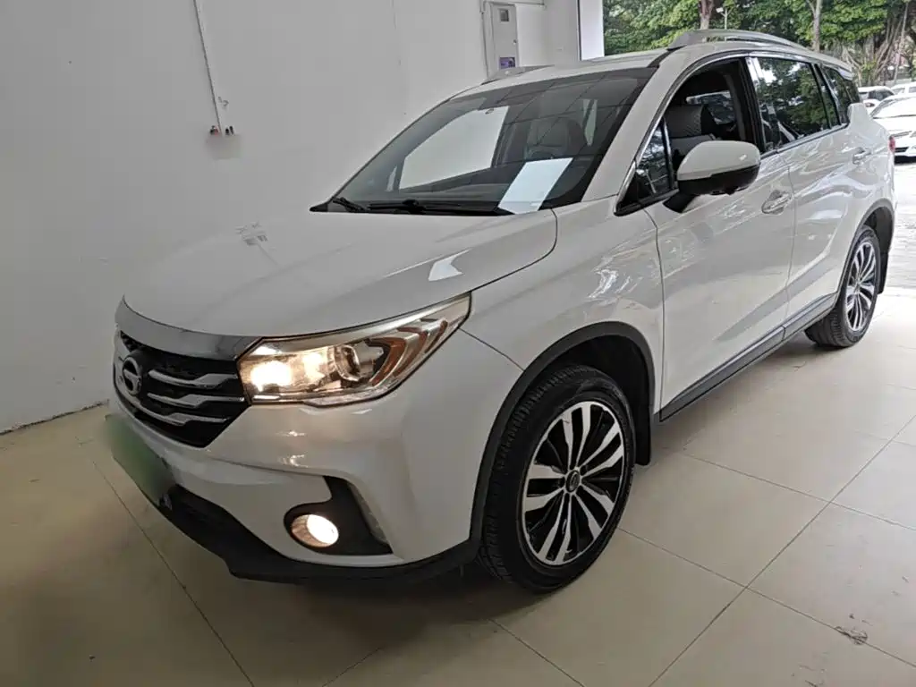 GAC Motor Trumpchi GS4 2017 — фото 2