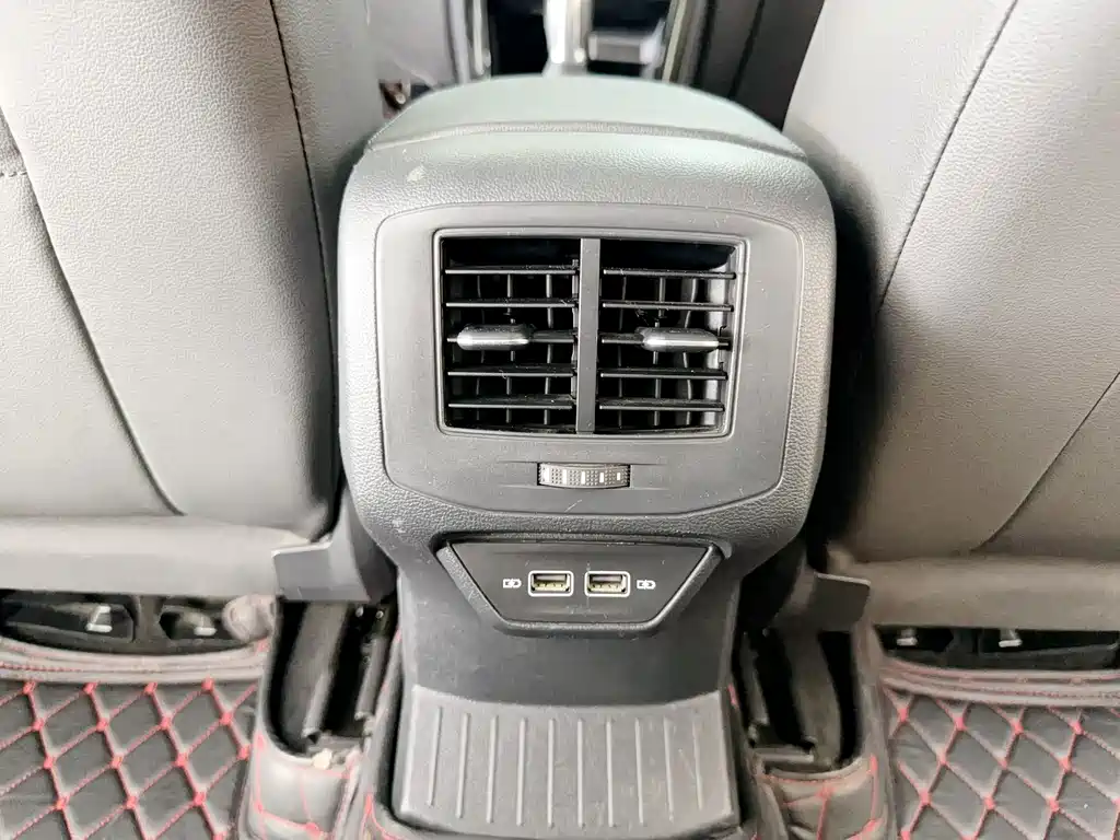 Volkswagen T-Roc 2020 — фото 13