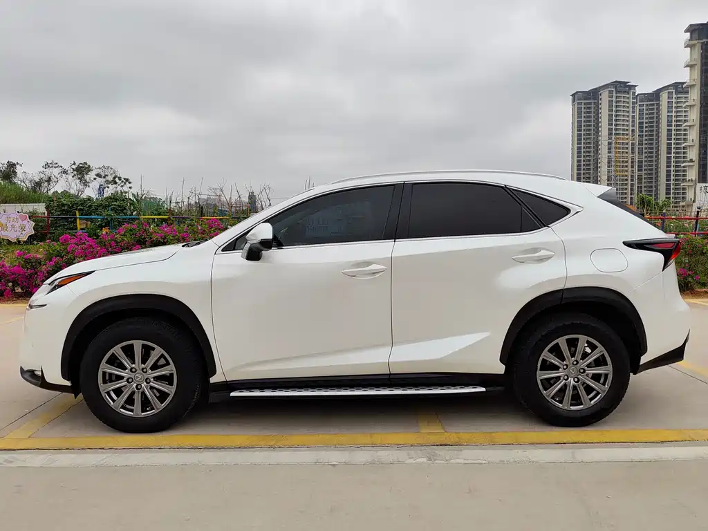 Lexus NX 2016 — фото 3
