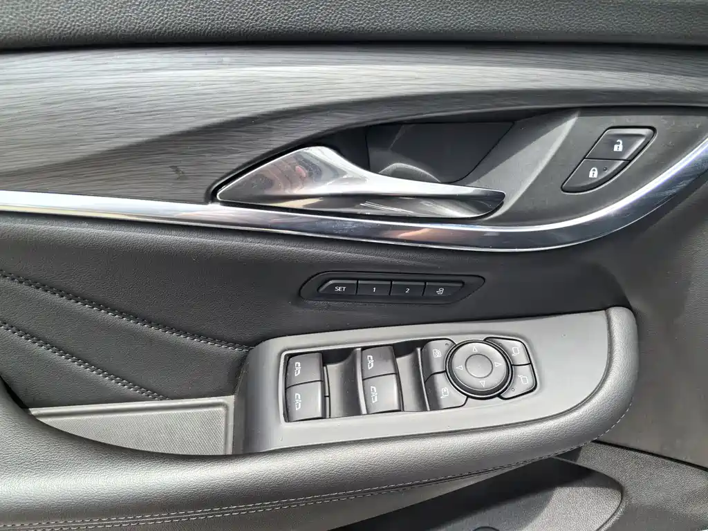 Buick Enclave 2022 — фото 17
