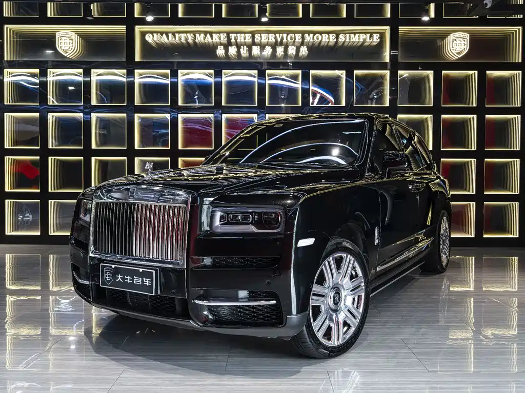 Rolls-Royce Cullinan 2020 — фото 1