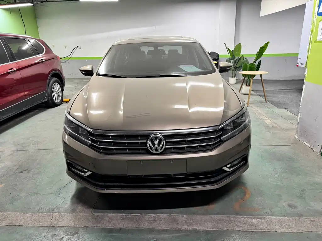 Volkswagen Passat 2017 — фото 2