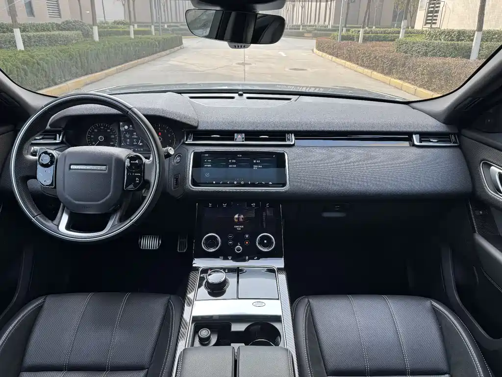 Land Rover Velar 2020 — фото 10