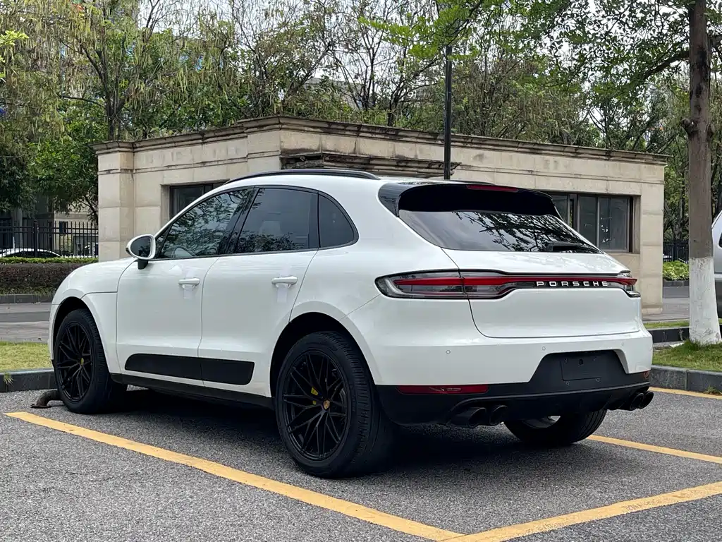 Porsche Macan 2019 — фото 6