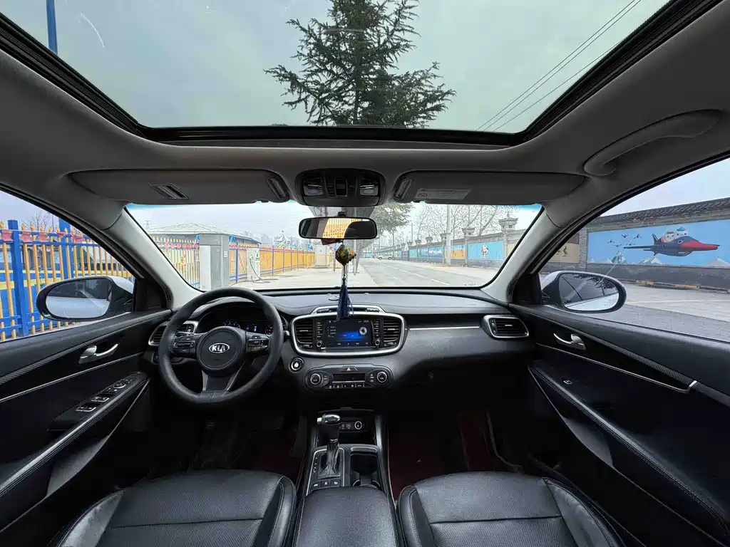 Kia Sorento 2016 — фото 4