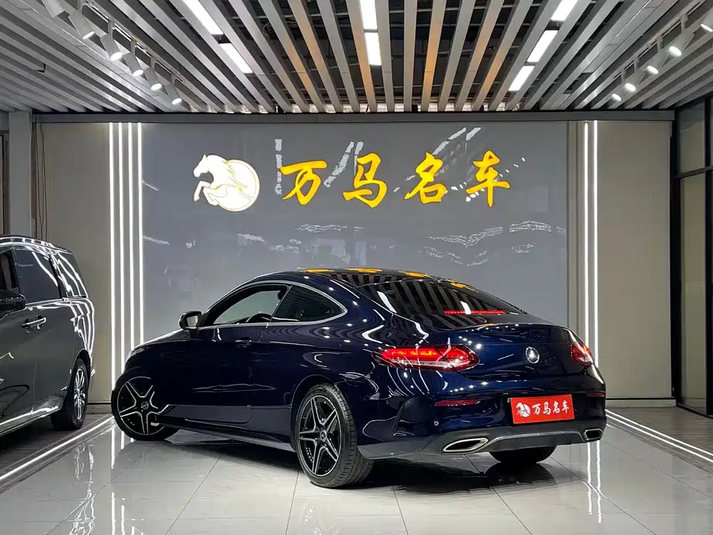 Mercedes-Benz C-Class 2019
