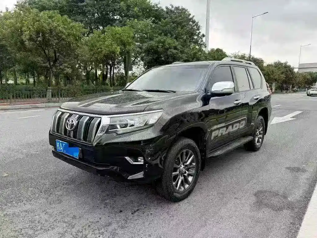 Toyota Prado 2020 — фото 1