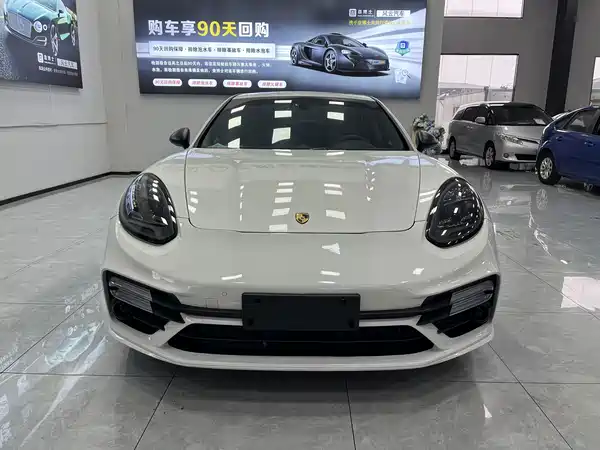 Porsche Panamera 2012