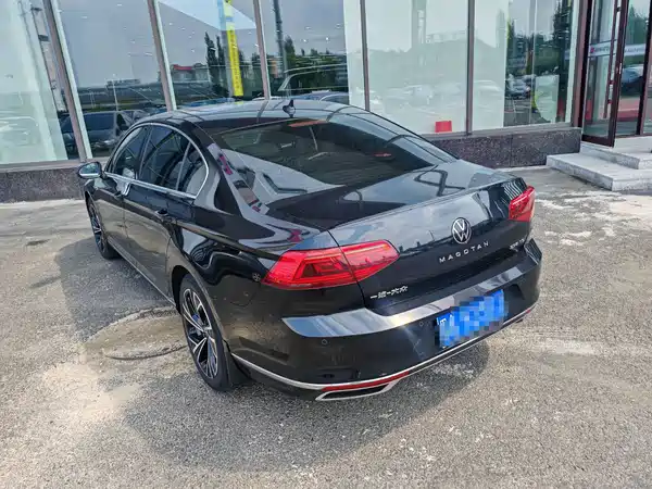 Volkswagen Magotan 2022
