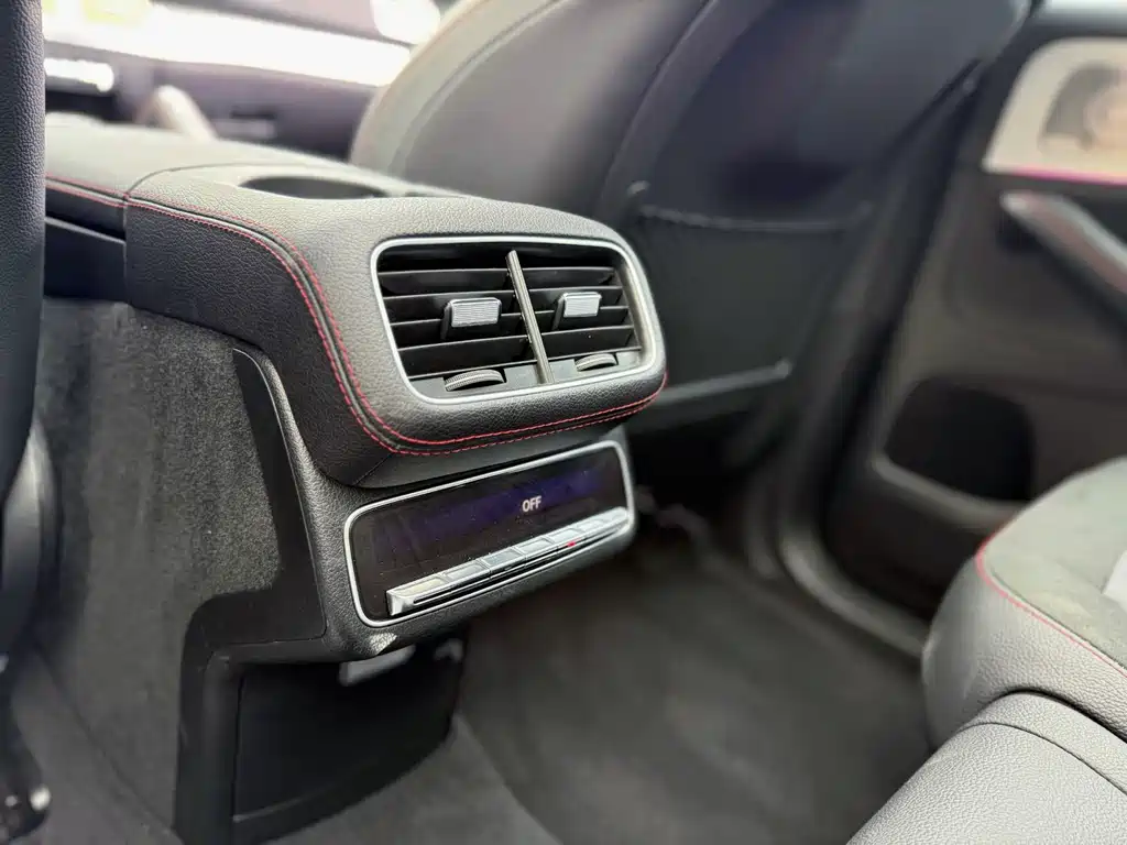 Mercedes-Benz GLE AMG 2025 — фото 21