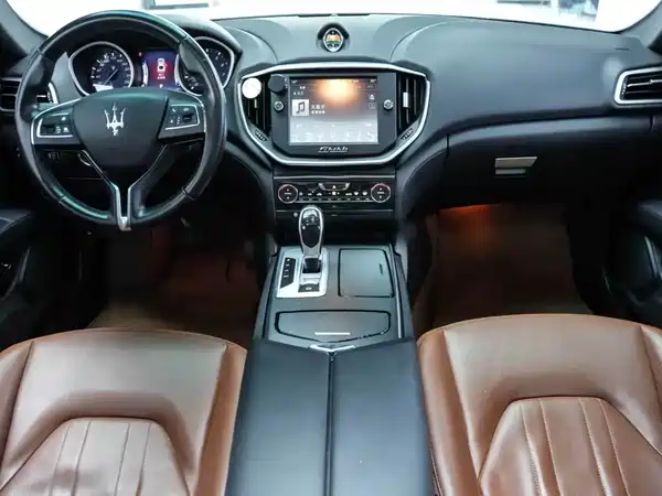 Maserati Ghibli 2014