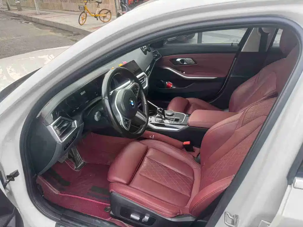 BMW 3 Series 2021