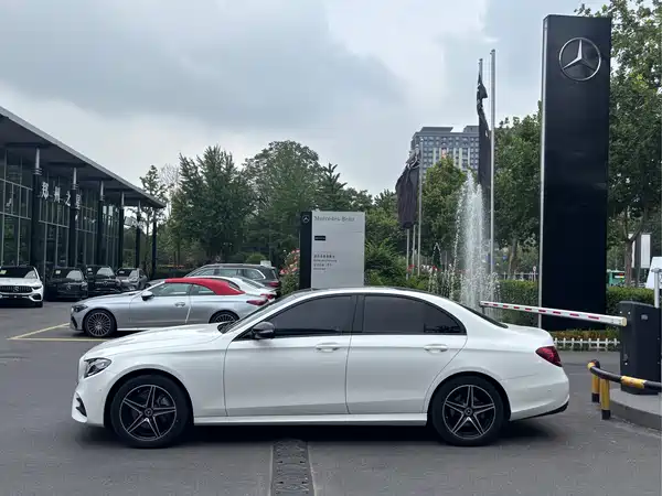 Mercedes-Benz E-Class 2020