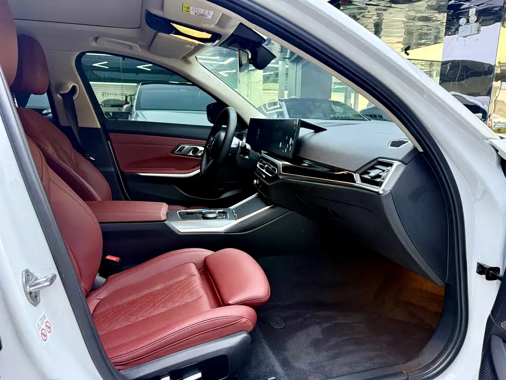 BMW i3 2023 — фото 9