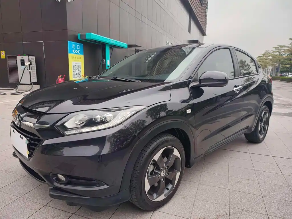 Honda Vezel 2018 — фото 1