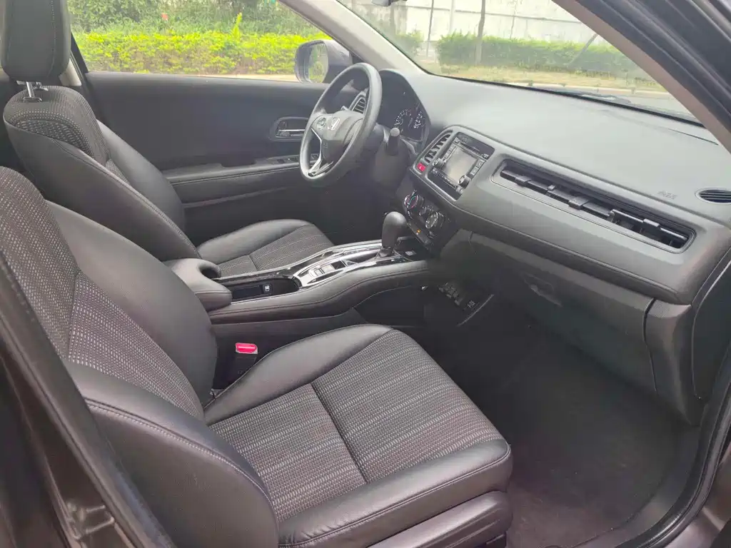 Honda Vezel 2018 — фото 16