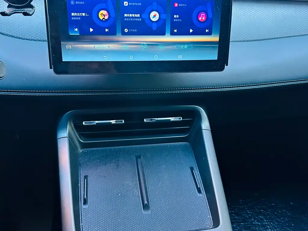 BYD Qin PLUS 2025 — фото 15