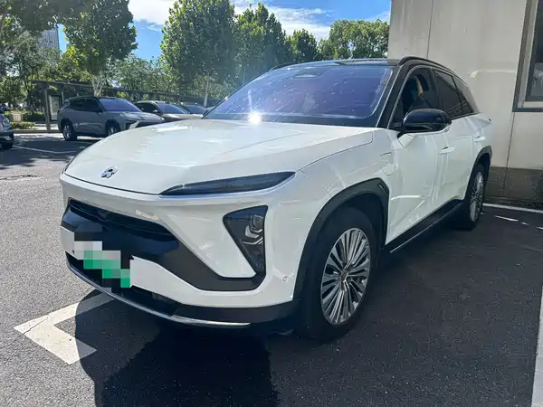NIO ES6 2020